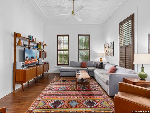 Image 9 of 29 For 213 Sadie Street