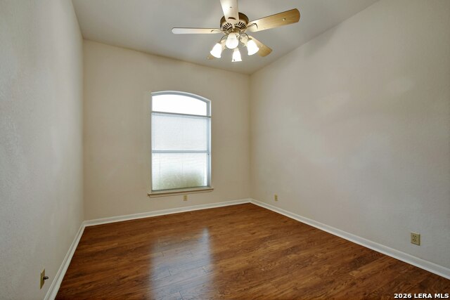 Image 17 of 25 For 5824 Grandwood Dr