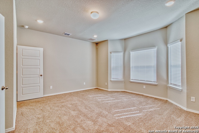 Image 18 of 49 For 1649 Couser Ave