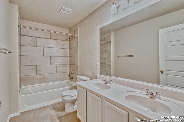 Image 33 of 49 For 1649 Couser Ave