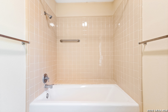 Image 11 of 42 For 3039 Heidi  