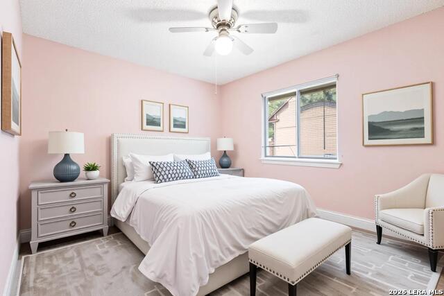 Image 13 of 42 For 3039 Heidi  