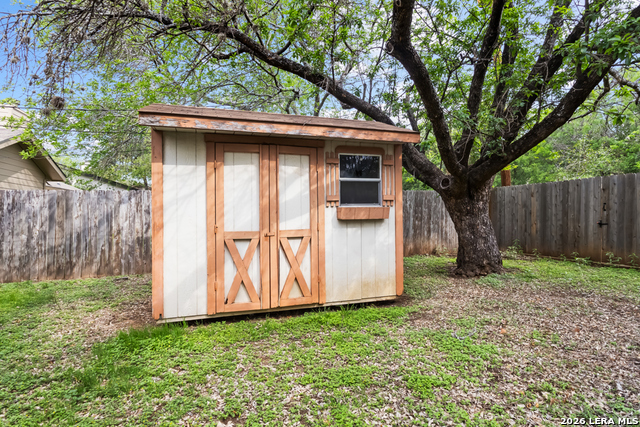 Image 38 of 42 For 3039 Heidi  