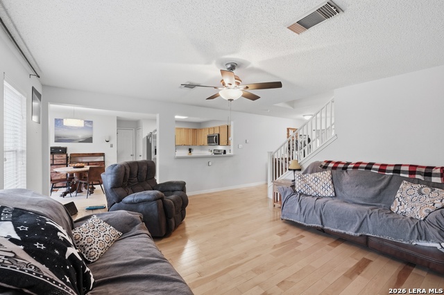 Image 9 of 28 For 9639 Turquoise Crk