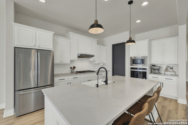 Image 14 of 53 For 395 Sugarcane