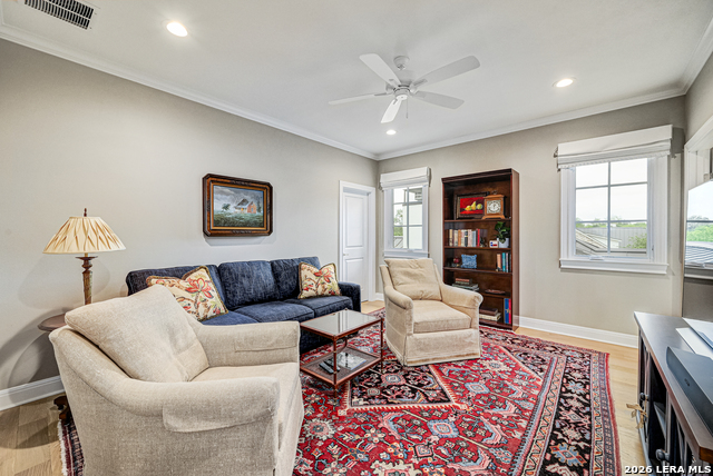 Image 44 of 52 For 605 Morningside