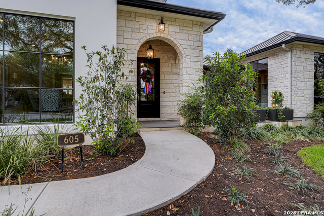 Image 6 of 52 For 605 Morningside