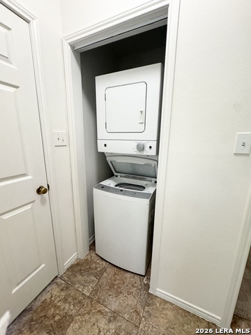 Image 12 of 15 For 11839 Parliament St  221