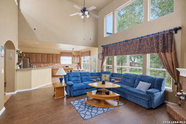 Image 10 of 46 For 1315 Verde Path