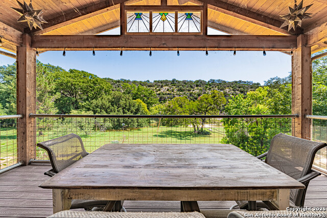 Listing photo id 0 for 2041 Fm 1340