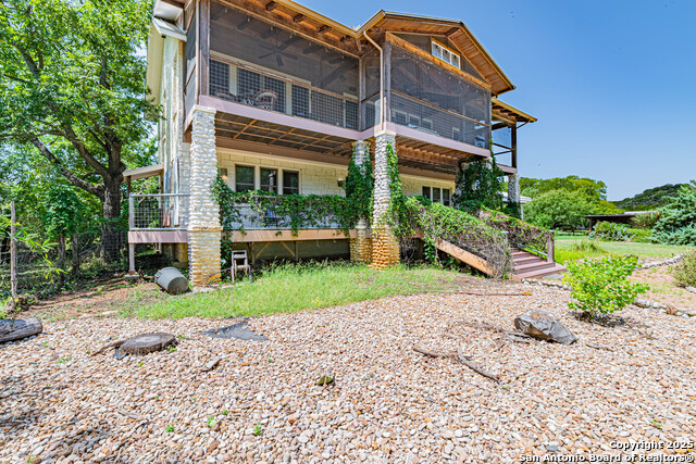 Listing photo id 31 for 2041 Fm 1340