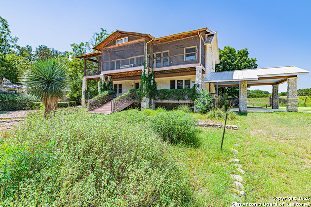 Listing photo id 33 for 2041 Fm 1340