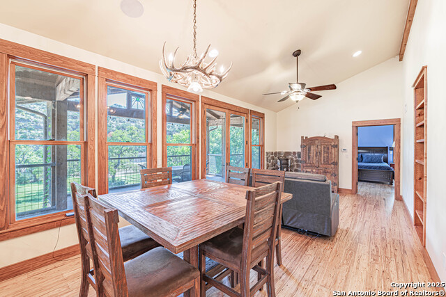Listing photo id 5 for 2041 Fm 1340