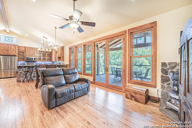 Listing photo id 7 for 2041 Fm 1340