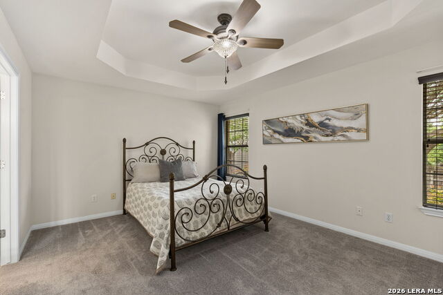 Listing photo id 16 for 115 River Mdw