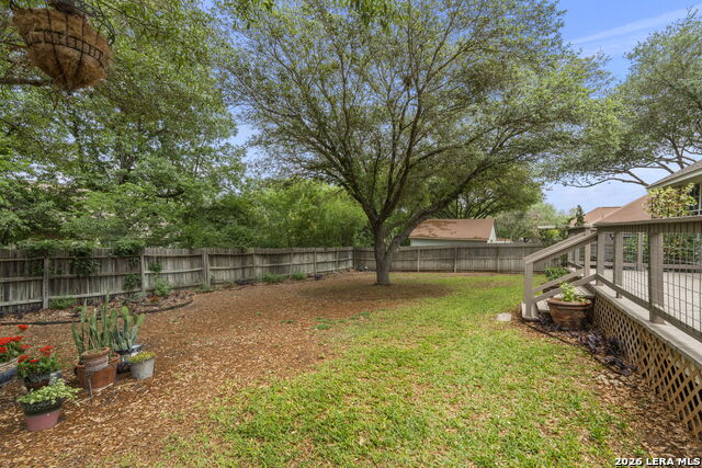 Listing photo id 33 for 115 River Mdw