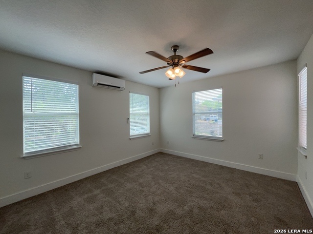 Image 13 of 27 For 1020 French Place W 4