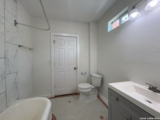 Image 18 of 27 For 1020 French Place W 4