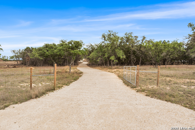 Image 4 of 32 For 10205 #2 Johns Road