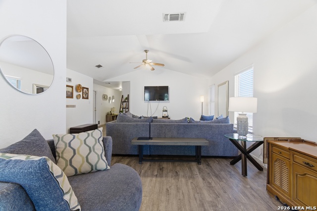 Image 6 of 17 For 3417 Whisper Blf