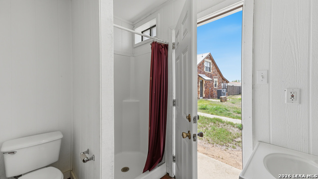 Image 35 of 39 For 1001 Horton Ln