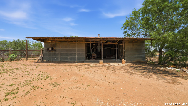 Image 37 of 39 For 1001 Horton Ln