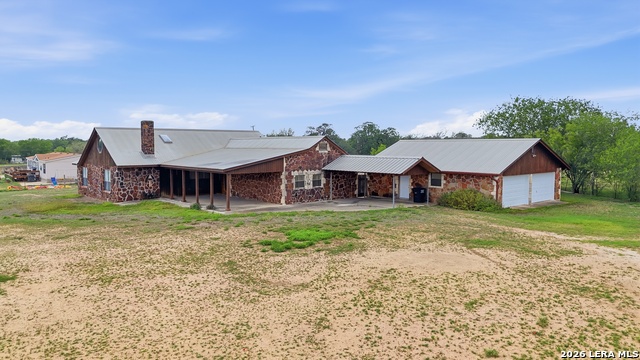 Image 4 of 39 For 1001 Horton Ln