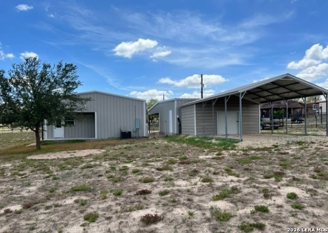 Image 15 of 25 For 429 Quail Hollow Dr