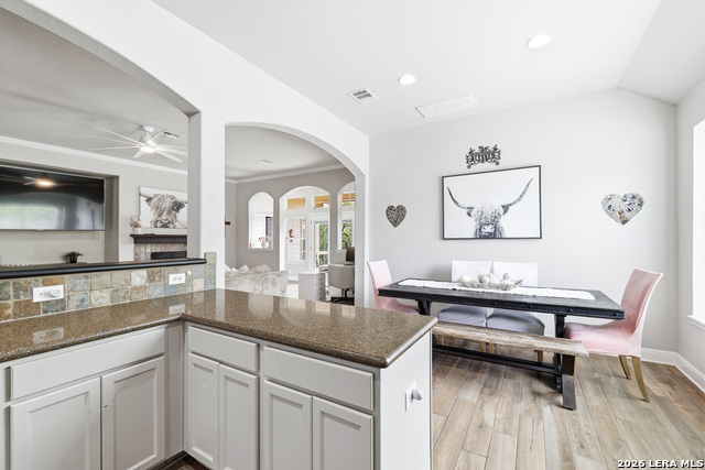 Image 13 of 40 For 1728 Mountain Cove