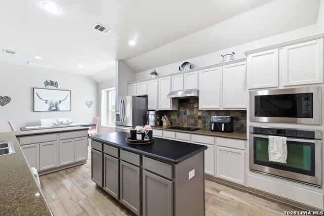 Image 15 of 40 For 1728 Mountain Cove