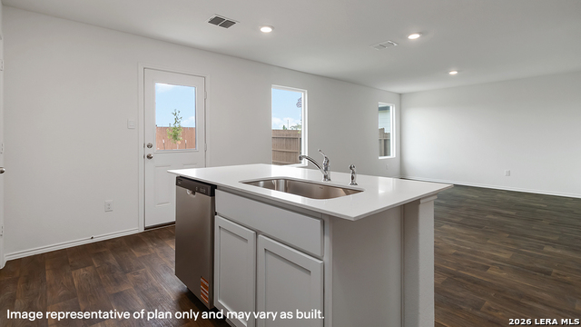 Image 17 of 26 For 116 Paul Street