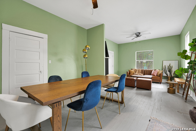 Image 11 of 22 For 427 & 431 Dunning