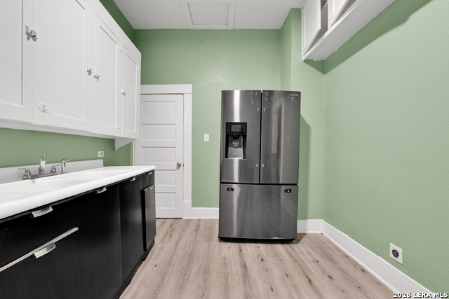 Image 7 of 22 For 427 & 431 Dunning