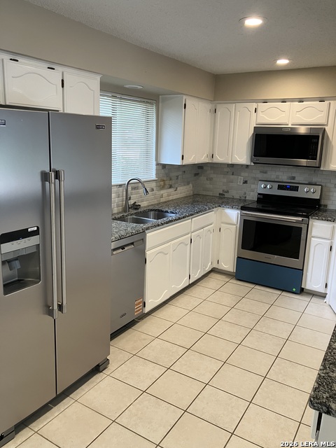 Image 2 of 9 For 3103 Morning Trl