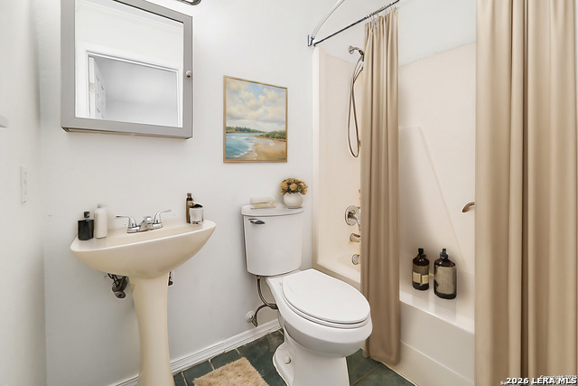 Image 12 of 13 For 3815 Pipers Crest