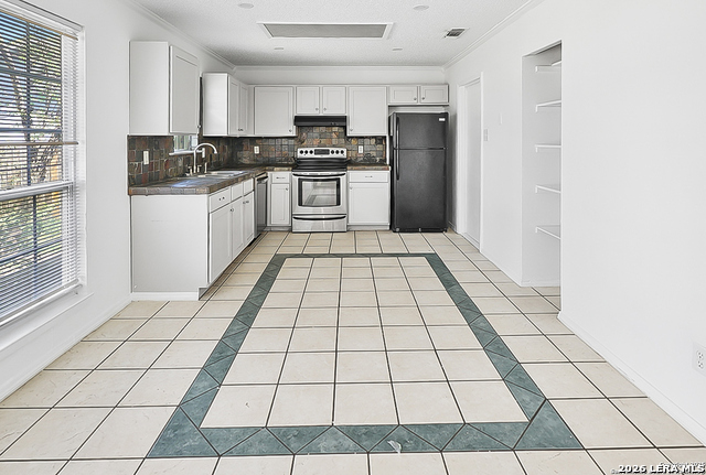 Image 6 of 13 For 3815 Pipers Crest