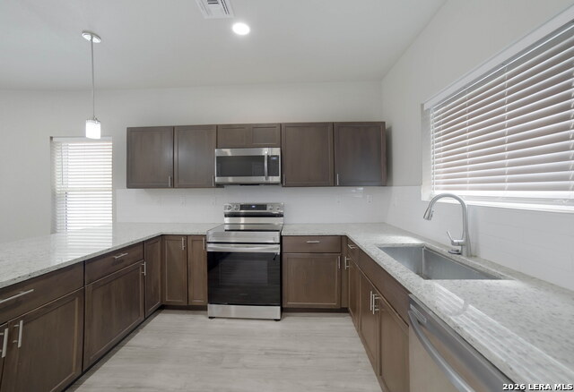 Image 6 of 17 For 1702 Hays  Unit 104