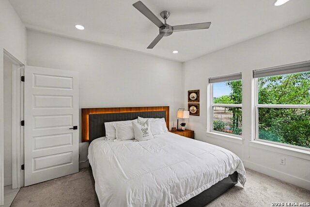 Image 22 of 31 For 719 Eleanor Ave  102