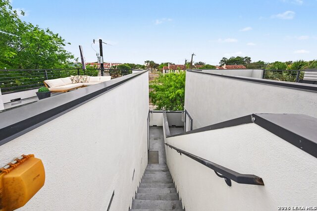 Image 31 of 31 For 719 Eleanor Ave  102