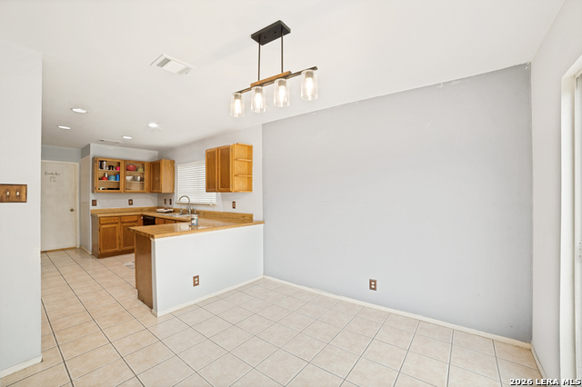 Image 10 of 26 For 9818 Kenbridge Dr