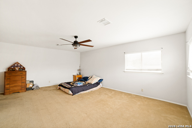 Image 17 of 26 For 9818 Kenbridge Dr