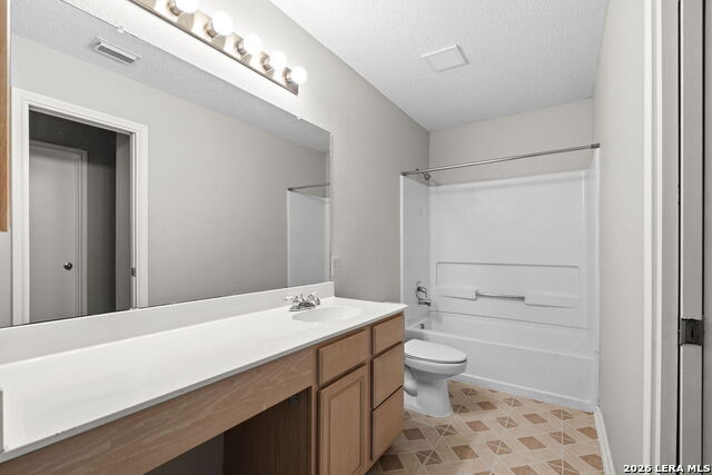 Image 11 of 15 For 2312 Newoak Park