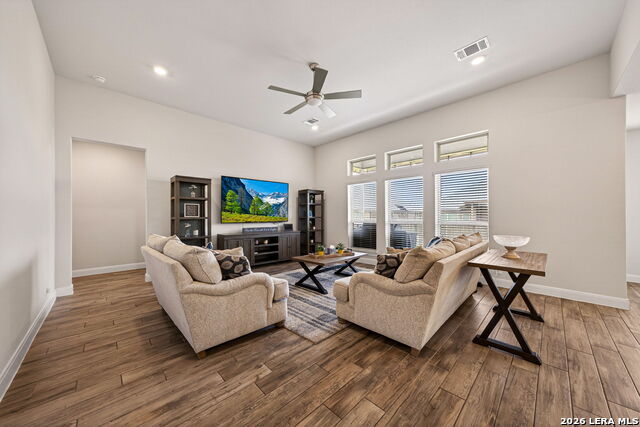 Image 16 of 48 For 361 Misty Sails