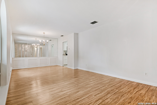 Image 10 of 33 For 10422 Severn Rd