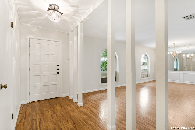 Image 6 of 33 For 10422 Severn Rd