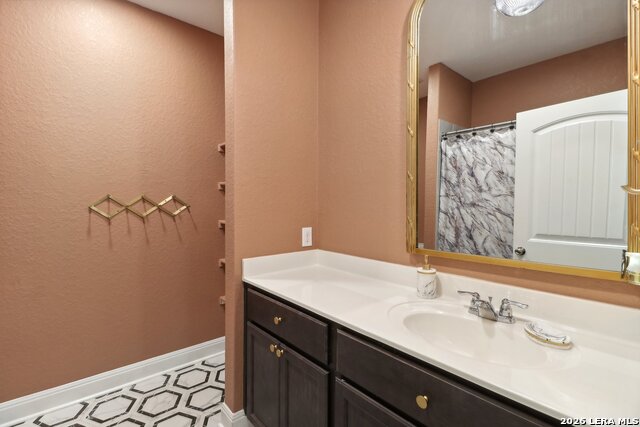 Image 29 of 62 For 13523 Bradford Glen