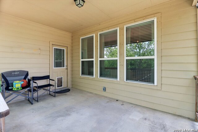 Image 42 of 62 For 13523 Bradford Glen