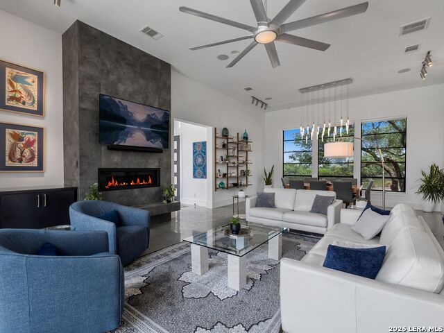 Image 10 of 68 For 10206 Nina Ridge