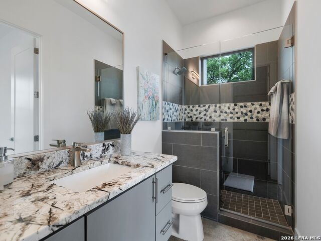 Image 25 of 68 For 10206 Nina Ridge