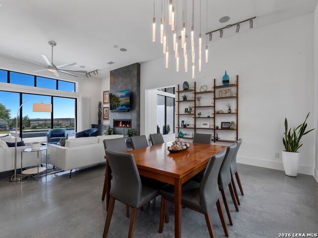 Image 7 of 68 For 10206 Nina Ridge